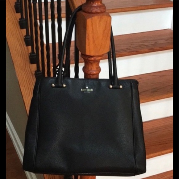 ♠️ Kate Spade Charles Street Reid Leather bag♠️ - Picture 1 of 7